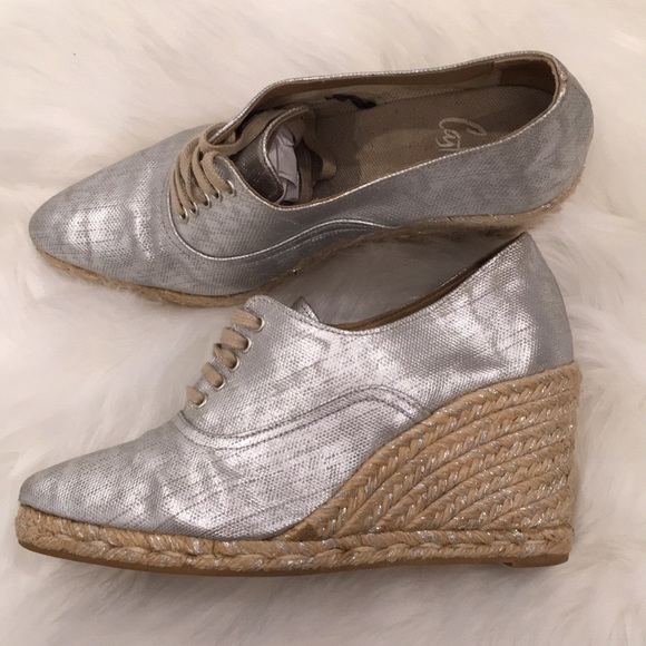 castaner silver wedges
